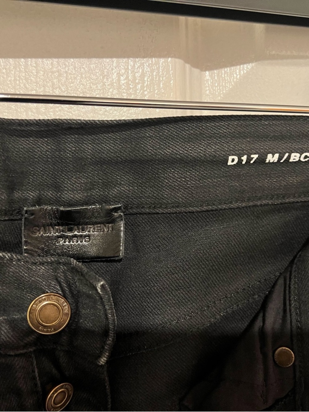 Saint Laurent D-17 Jeans - Picture 3 of 7
